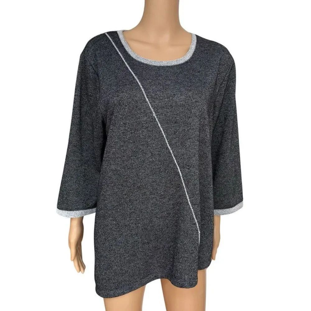 Chico's Weekend gray metallic knit top sweater with an asymmetrical design sz XL